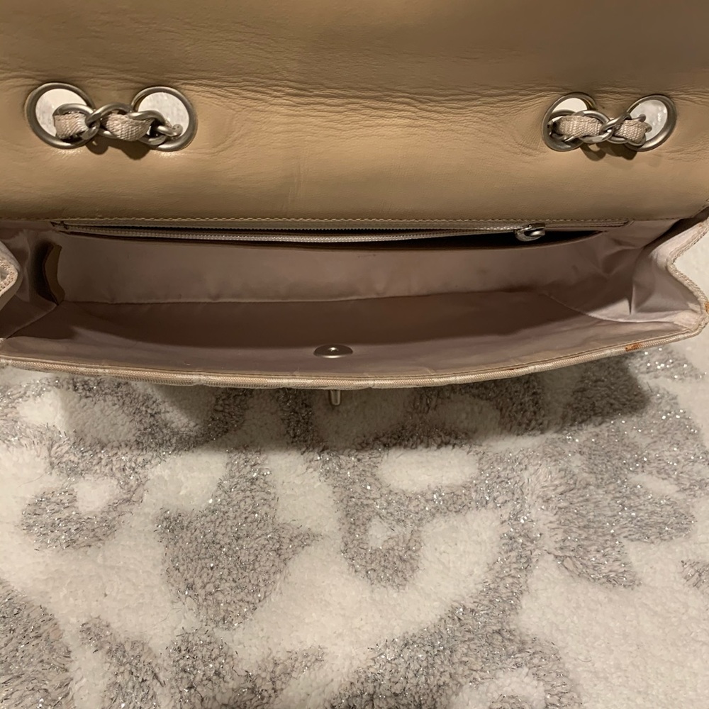 Channel Handbag - Picture 3 of 5